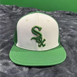 New Era Chicago White Sox 2024 St. Patrick’s Day Hat Fitted Size 7 1/8